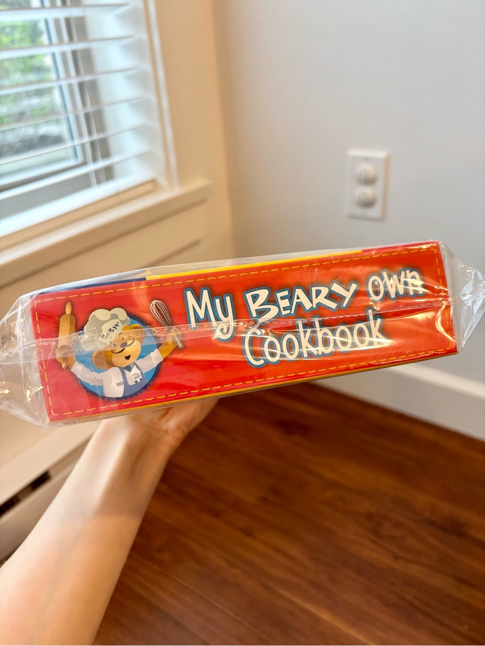 Build-A-Bear Cookbook 2012 - Picture 2 of 4